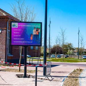 LEDECA Instalacion Paris France