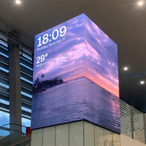 Solución de plantallas LED en empresas, aeropuertos y bancario - varios formatos